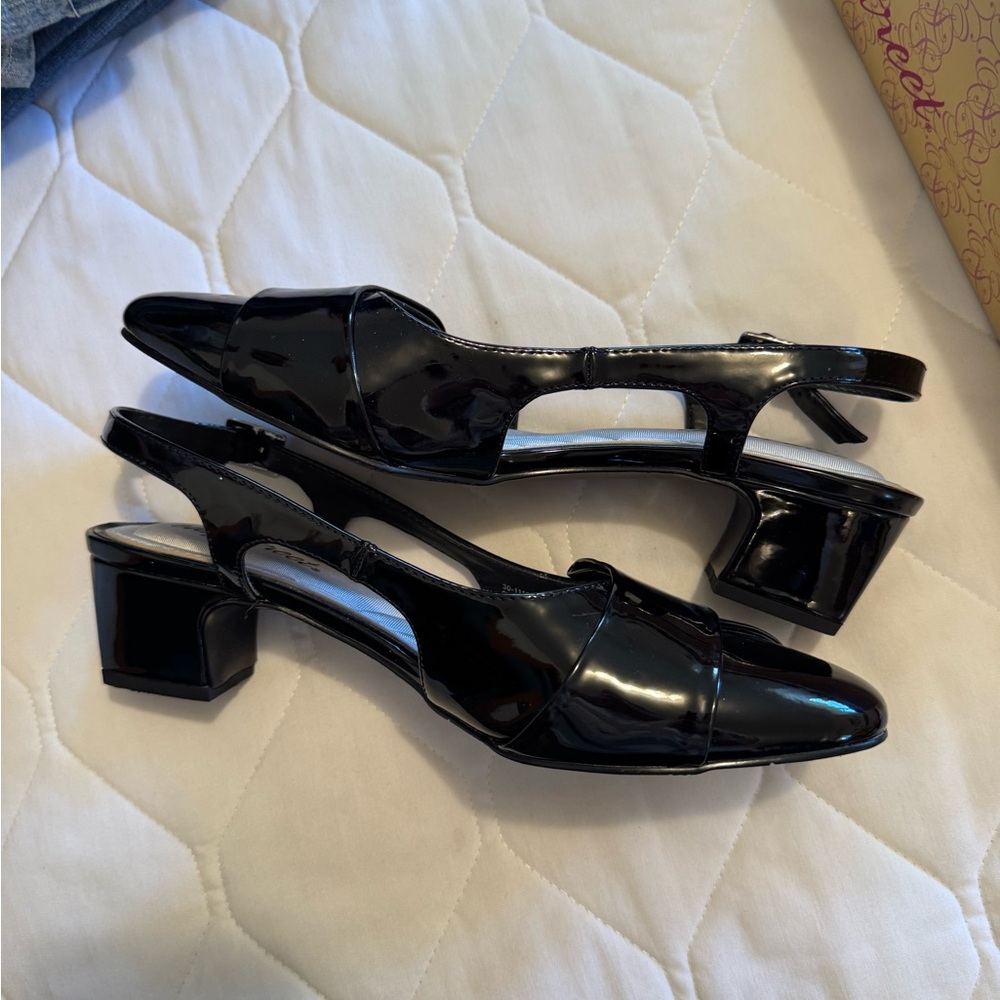 Easy Street Patent Heels